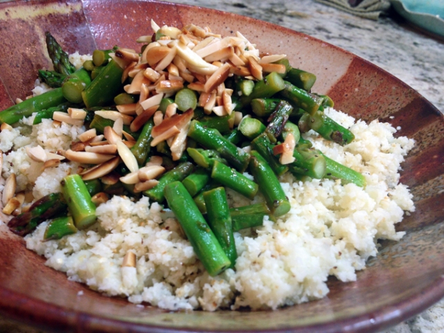 Cauli-Rice with Asparagus and Almonds